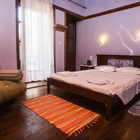 Guest house Karnayo