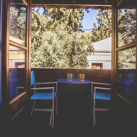 Guest house Karnayo 2*