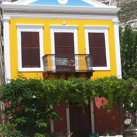Pensionat Karnayo 2*
