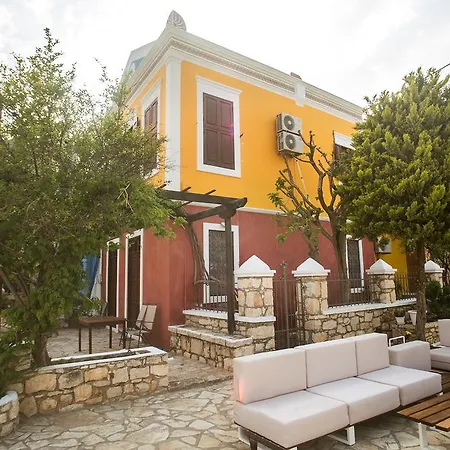 Karnayo Pensionat 2*